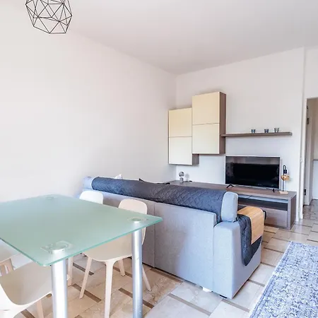 Guesthost - La Terrazza Di Mamma *